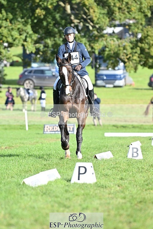 231020-110629-07792 - 644-HANDS.FREE-Alec.Miles-DR