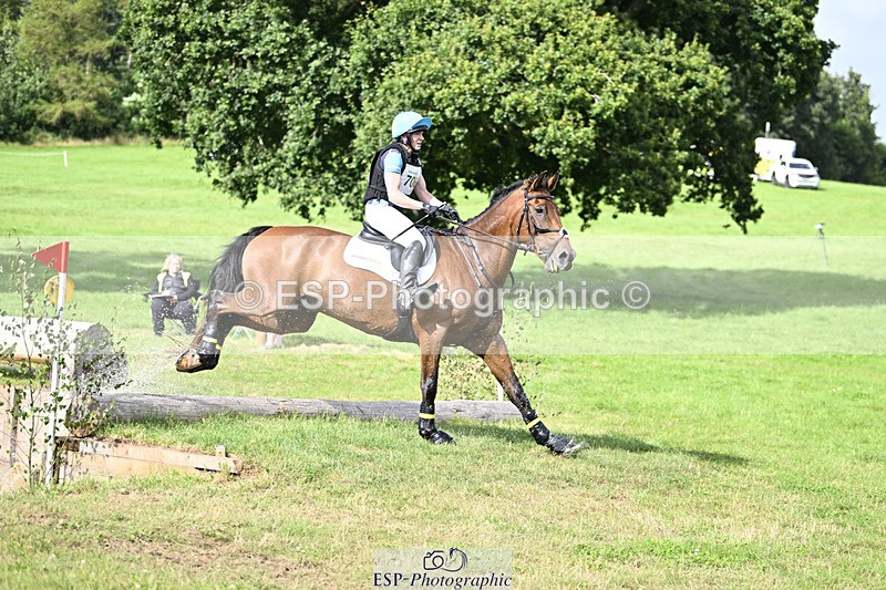 240804-171626-18897 - 706-Sharon_Kellaway-OBERON_XII