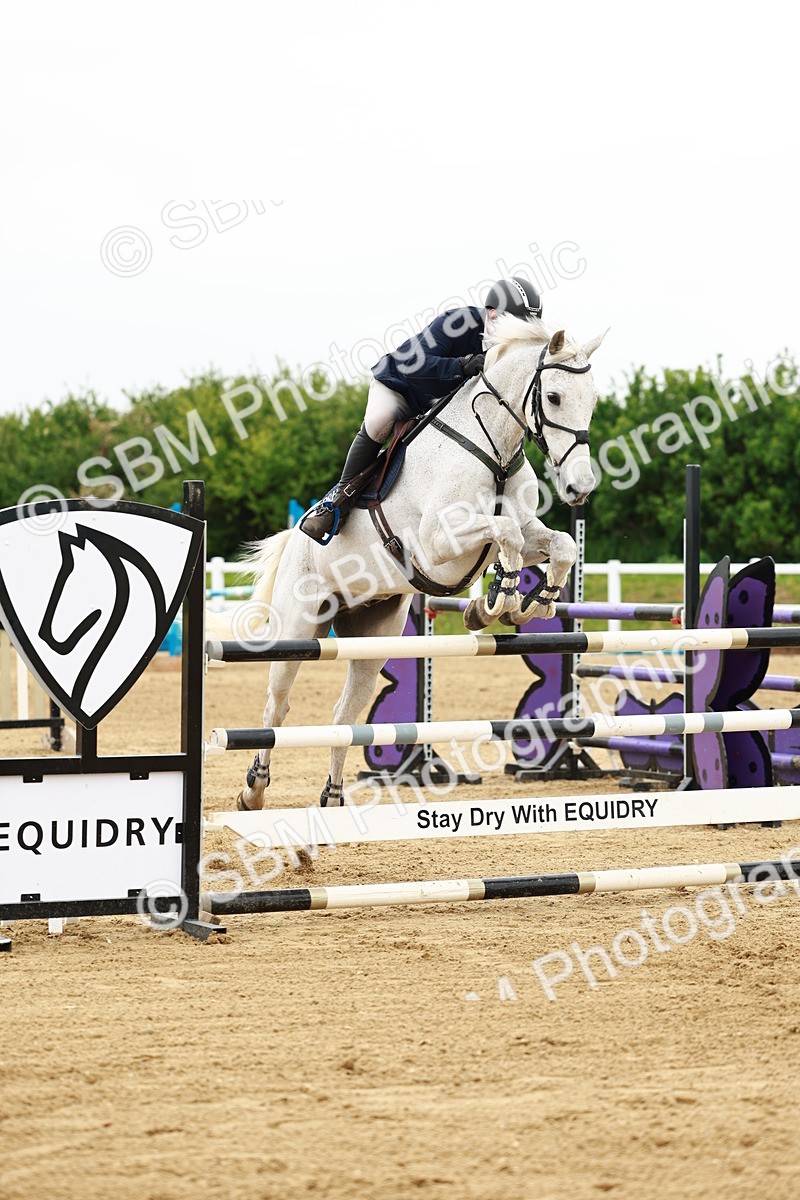 SBM_001127 - Class 5 - Senior Foxhunters - 1.20m