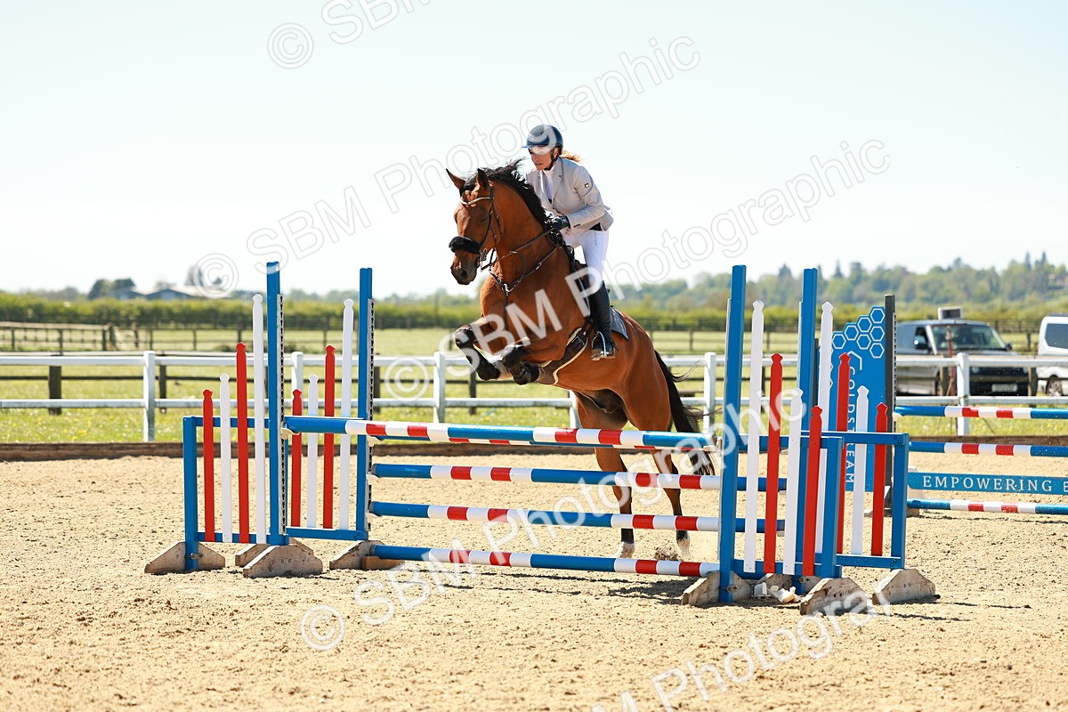 SBM_000914 - Class 3 - Senior Discovery - 1.00m