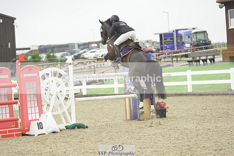 230722A-143626-09759 - Cls 23, 1 Star Gold 1.30m