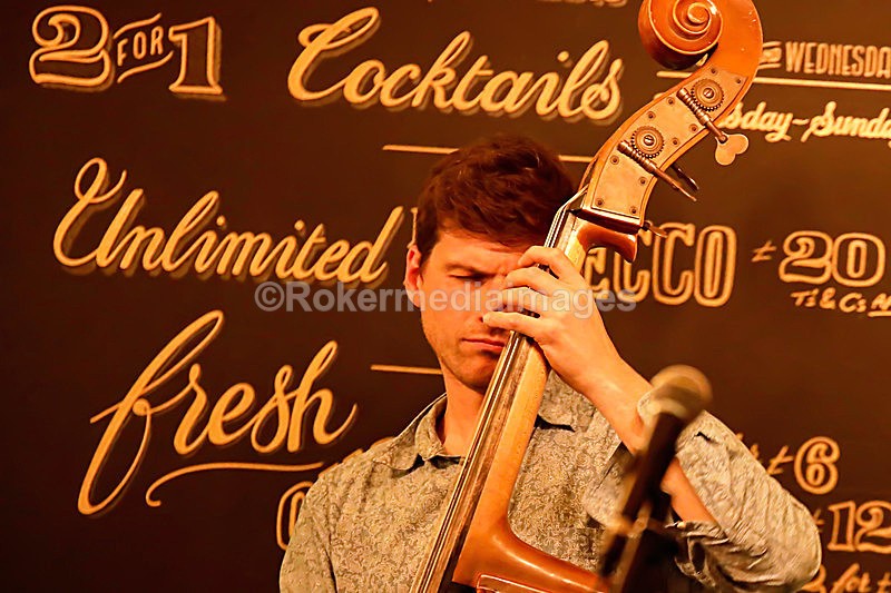  - BEN THOMAS & DAVIDE LOGIRI TRIO