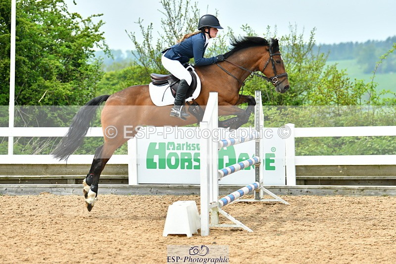 230514A-132023-02936 - Cls 25 Pony Foxhunter & 1.10m Open