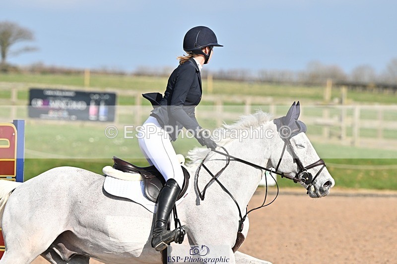 250326-143233-01182 - Cls 6 Foxhunter and 1.20m