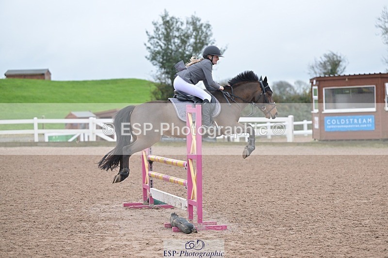 251116-112439-01210 - Cls 5 Pony Discovery and 90cm Open