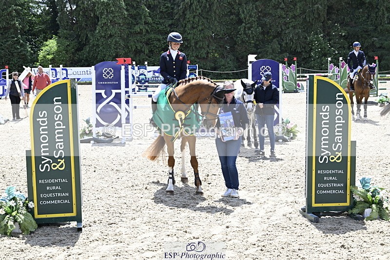 250525A-131823-17639 - Presentations Section B CCI 3 Star Long