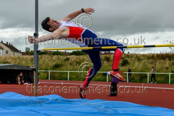 ComMast25-912504 - Field Male Set Two