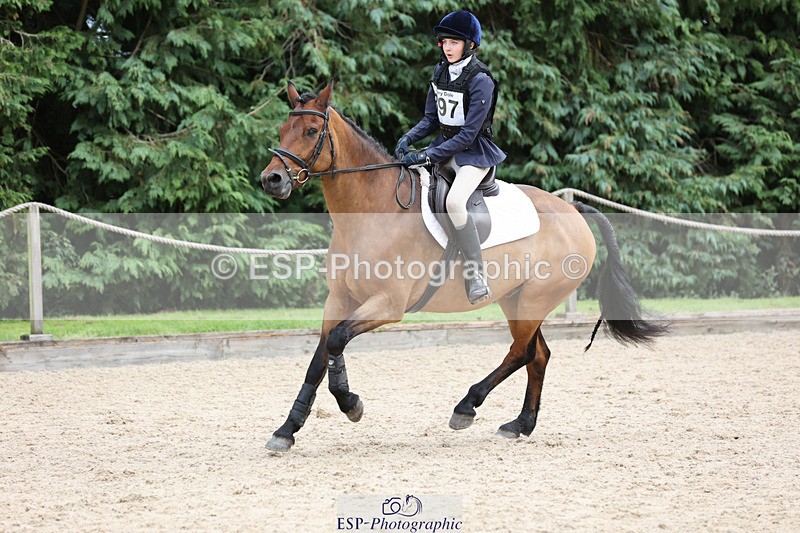 240823X-143515-18494 - 70cm R1 13.45 to 15.30