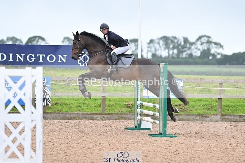 240813-180549-00581 - Classes 5 A&B & 6 80cm