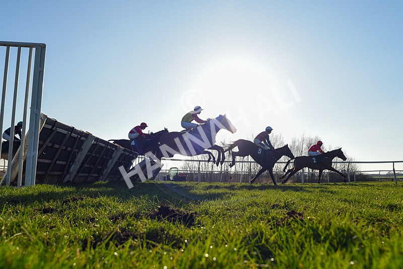 040326-Race 4-Cold Henry-9484 - Race 4