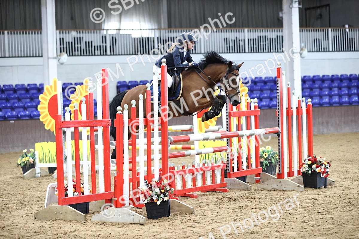 SBM_001089 - Class 5 - Blue Chip Pony Newcomers 1.00m Open
