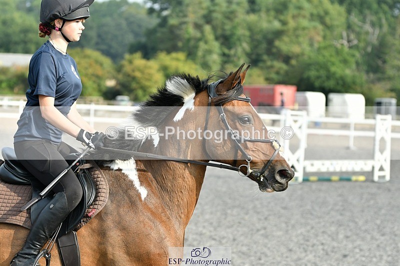 230817-093221-00194 - Theo's 1st Group - Arena