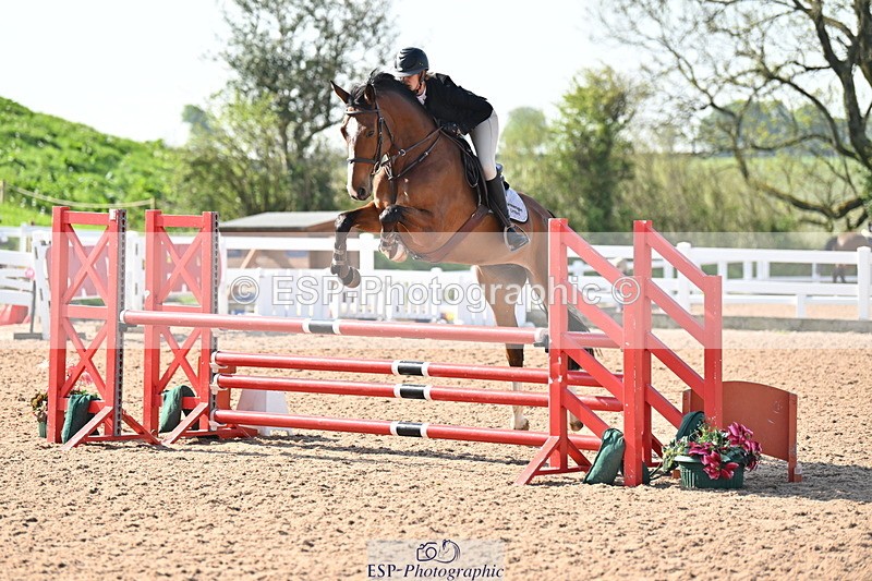 240509A-091541-00083 - Cls 1 British Novice and 90cm Open