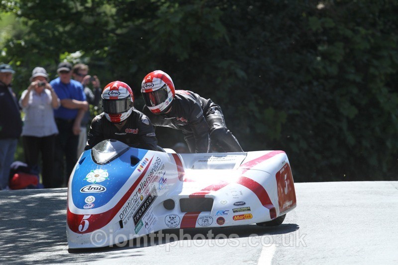 IMG_2287 - Sidecar Race 2 - TT 2013