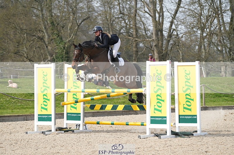 260322A-140606-01913 - 13 Foxhunter 1m 20 Open