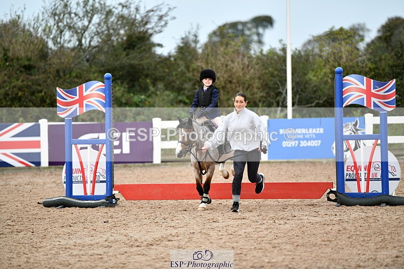 241013B-092728-00194 - Cls 1 Clear Round