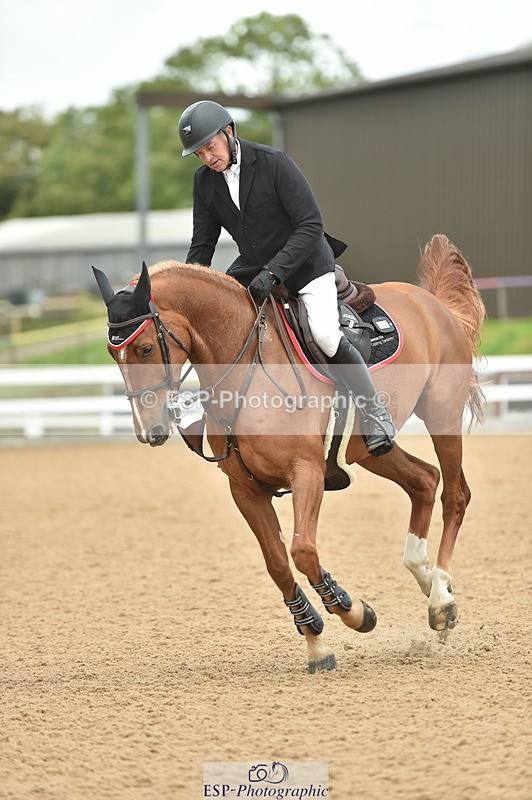 230723A-140820-12173 - Cls 24, 1 Star Gold 1.30m