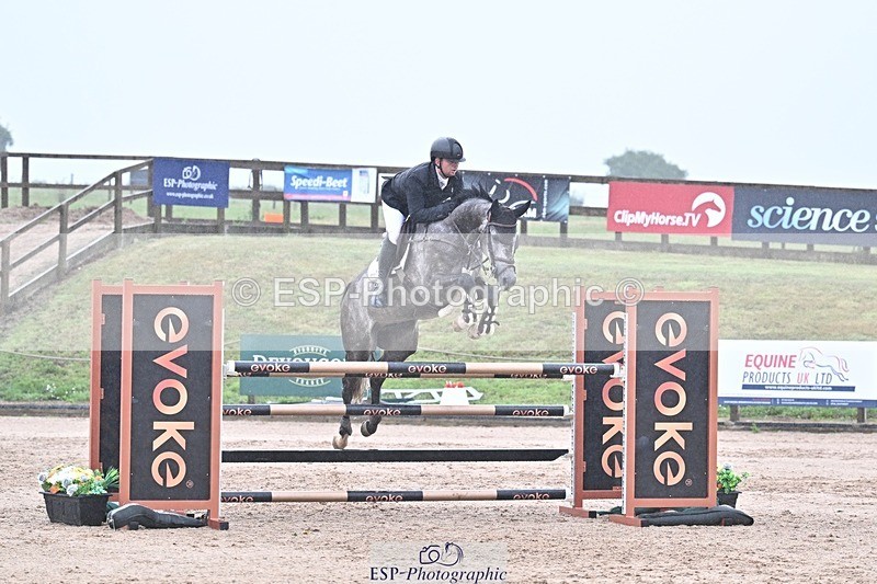 250731-101050-00313 - Cls 02 Snr Fox 1st Rnd