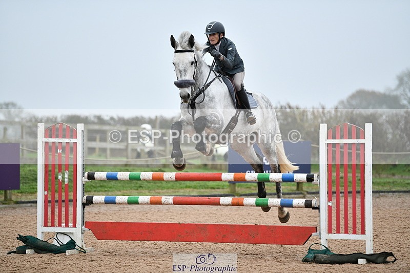 241102A-142159-05744 - SAT Cls 11 Snr 1.05m