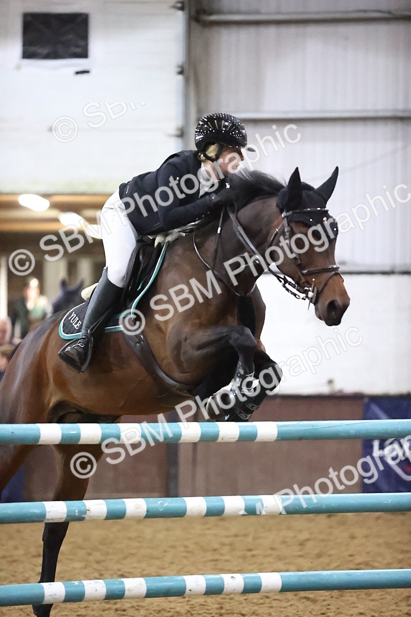 SBM_003783 - Class 12 - Senior Foxhunter 1.20m