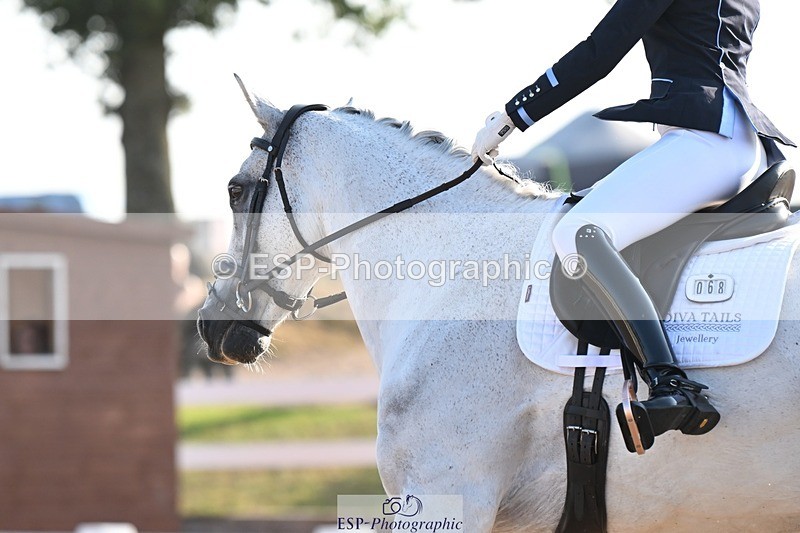 250816-083235-02704 - 068-Jess.MayohCHANDAEM.BURLINGTON.BERTIE