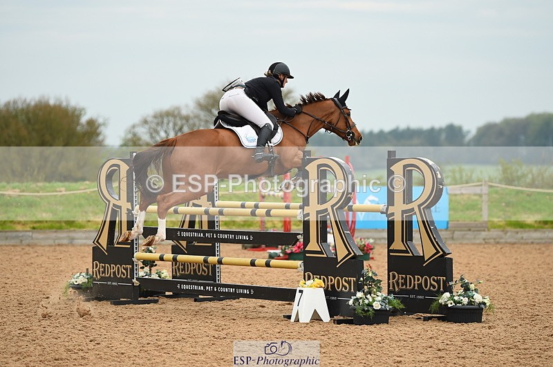 230504A-092902-00367 - Cls 8 Snr Foxhunter
