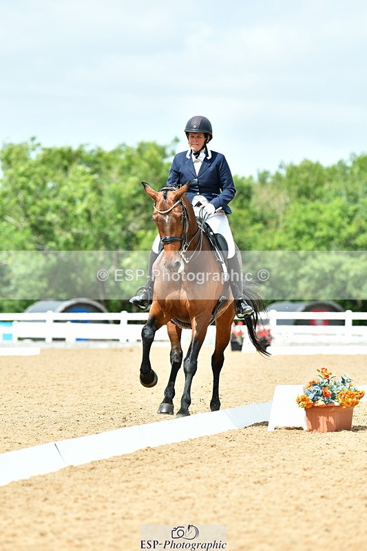 230702A-143612-10711 - Cls 32 Medium 73