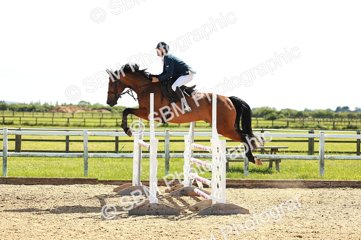 SBM_002926 - Class 4 - Senior Newcomers - 1.10m