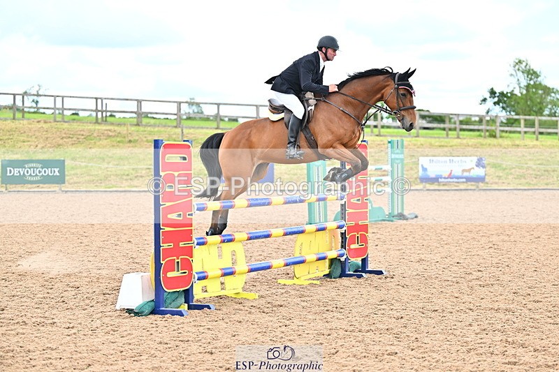 240608A-134848-02667 - Cls 4 Snr Newcomers and 1.10m Open