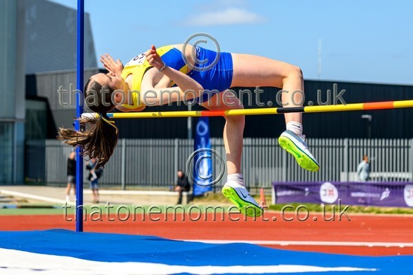 Age25SAT-916188 - Field Female Set Two