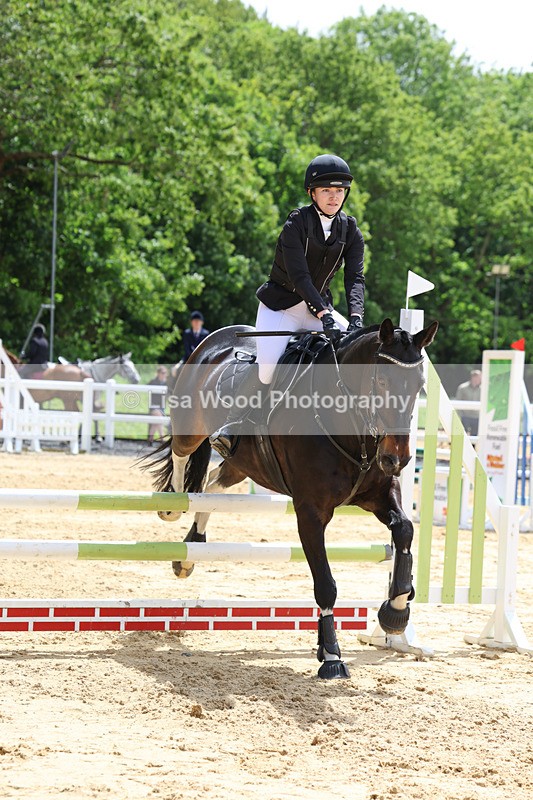 3E7A4970 - Class 9: 80cm Senior