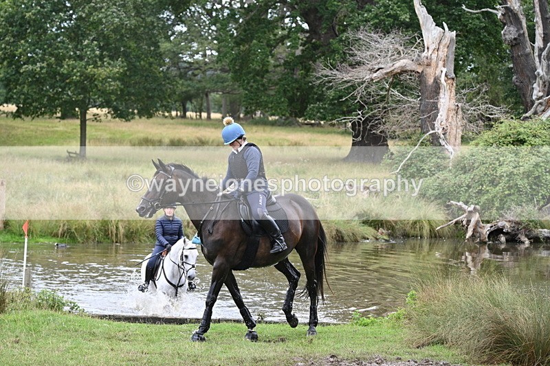 WJ7_3568 - Time at Water 12:15 to 12:50