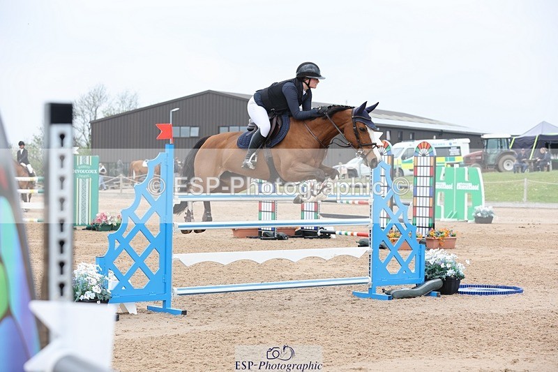 250424-121936-05340 - Cls 1 - 2 Star Small Tour