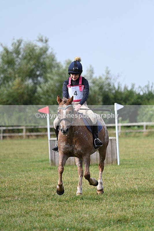 WJ7_5631 - 40cm XC Time 10:05 to 10:36