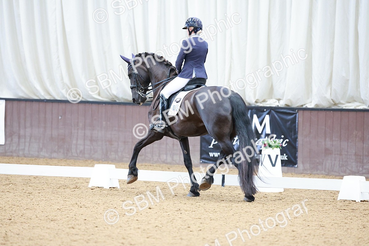 SBM_005881 - Class 3 - Medium 6 - 14.40-15.52