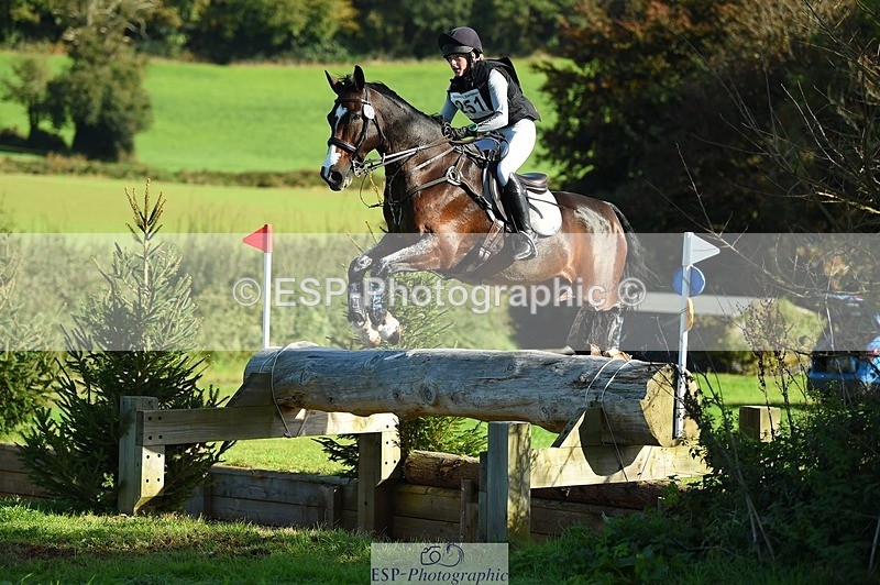 231022-112610-25838 - 251-JE.SUIS.MARVELOUS.WB-Emma.Collins-XC