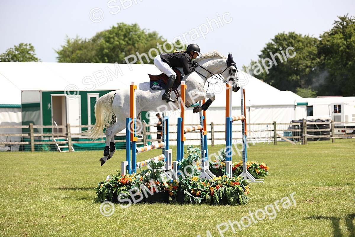 SBM_05660 - Class 202 - National 1.40m Open