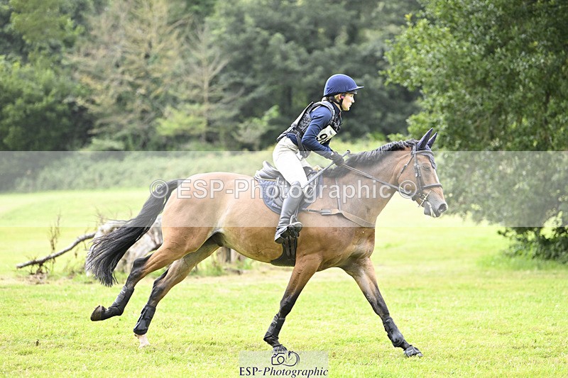 240825X-180759-38323 - 80cm XC 17.30 to End