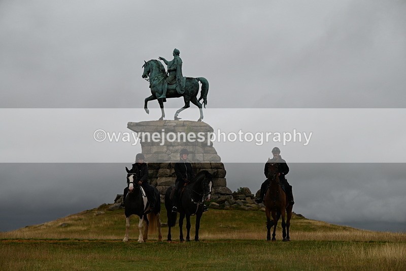 DSC_2706 - Time at Statue 12:34 to 12:56