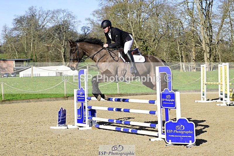 260214A-120107-00587 - 2 Discovery and 1m Open