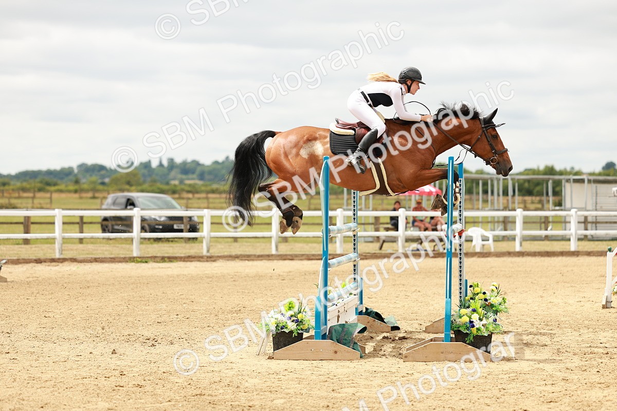 SBM_017707 - Class 21 - Senior Newcomers Championship 2d Rd