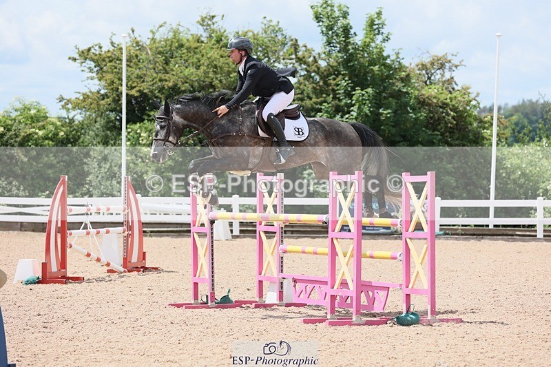 250528-133512-01058 - Cls 4 Newcomers and 1.10m Open