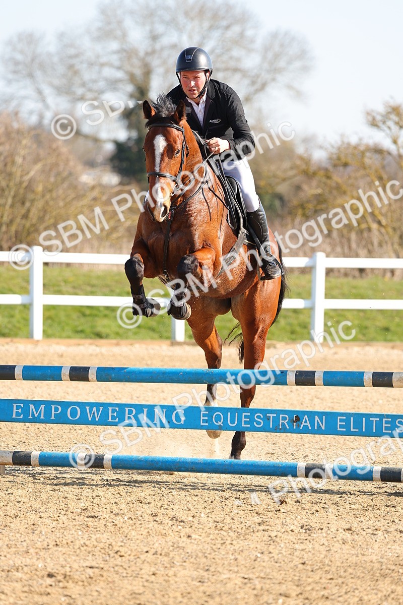 SBM_000133 - Class 1 - Clear Round