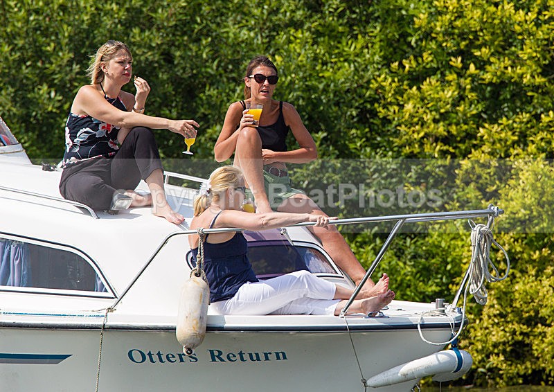 130705 OTTERS RETURN 1136571D40860HaraldJoergens - HENLEY ROYAL REGATTA - Friday 5th July 2013