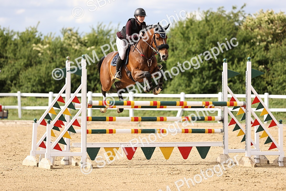 SBM_003819 - Class 13 - Senior Foxhunter - 1.20m