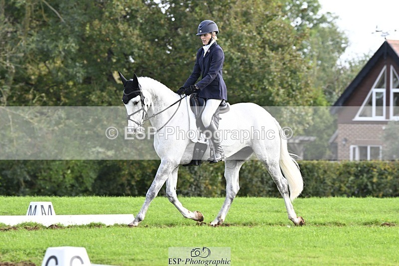 241025-152629-09821 - 593-Abbie.Burbidge-BLUEBIRD