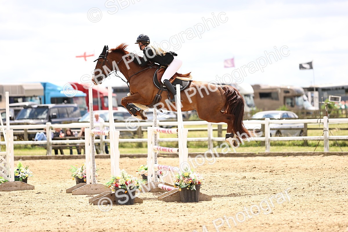 SBM_003711 - Class 22 - Senior Foxhunter 1.20m