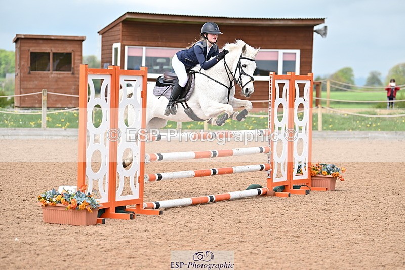 240506A-114057-08564 - Cls 4 Blue Chip Pony Newcomers & 1m Open