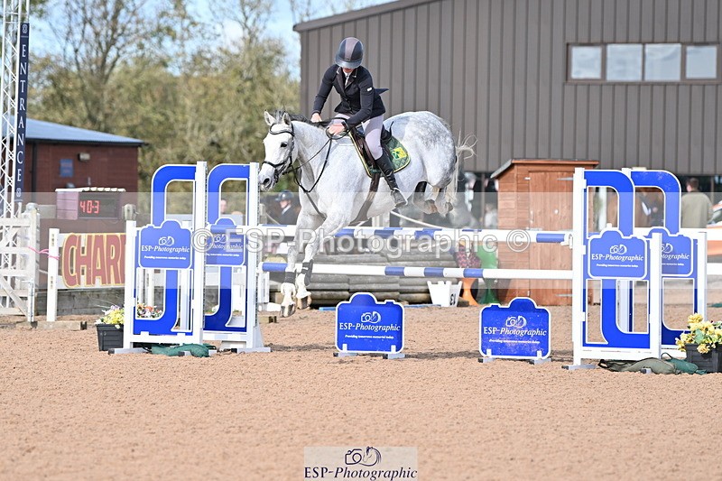 231015A-131143-08123 - Cls 30 Foxhunter & 1.20m Open