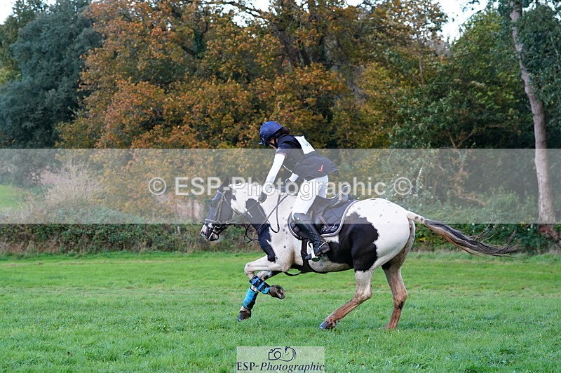 251025A-163402-22029 - H-607-Hannah.Bourgoine